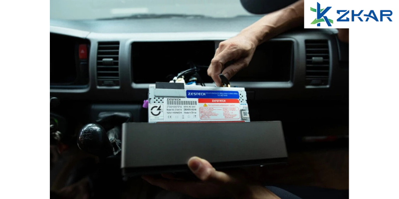 Màn hình Android ô tô có hao ắc quy không?